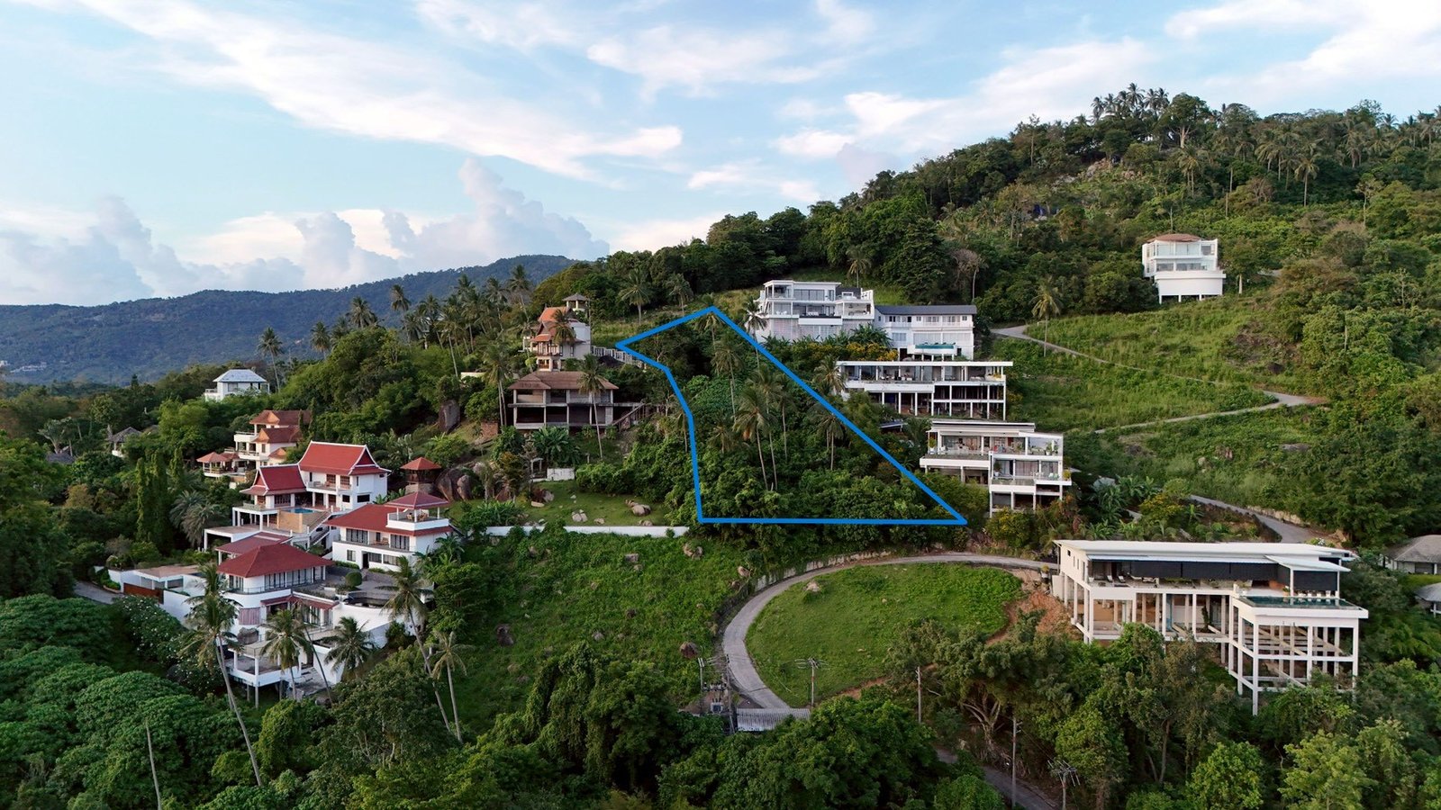 Sea-View Land for Sale – Angthong