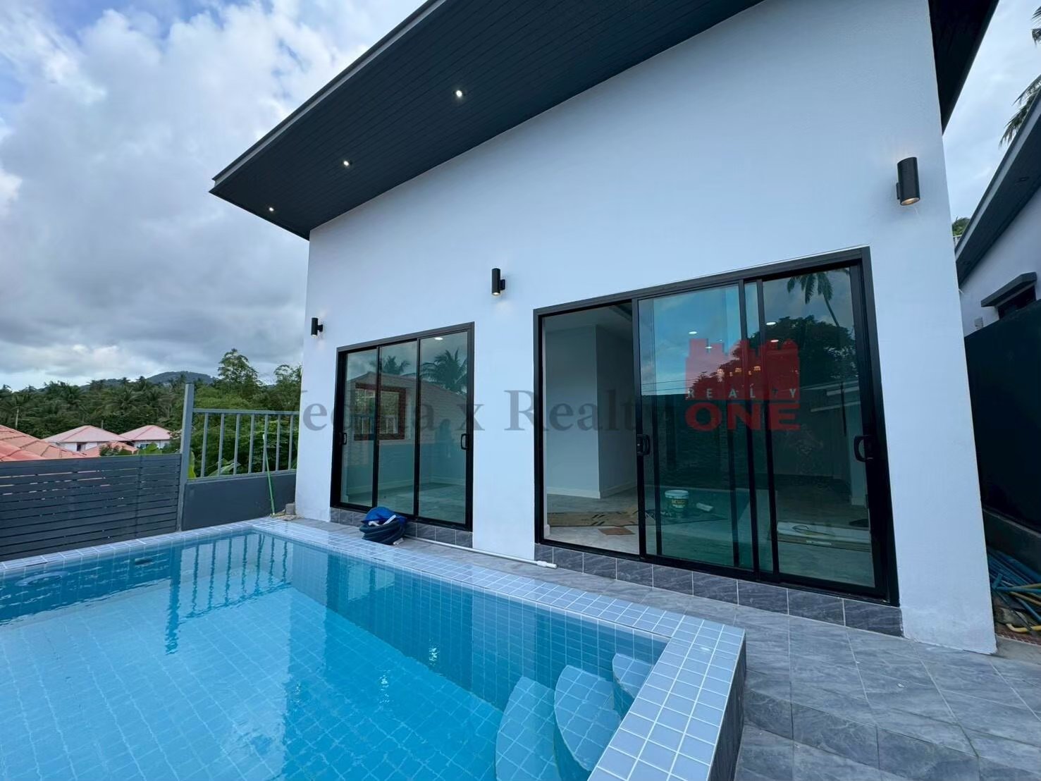 Mountain View Pool Villa for Sale – Maenam Koh Samui