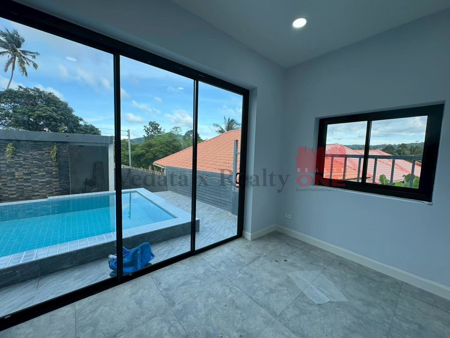 Mountain View Pool Villa for Sale – Maenam Koh Samui